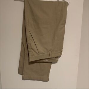 Roundtree and Yorke Men’s Trousers 40 W X 30 L Straight Leg